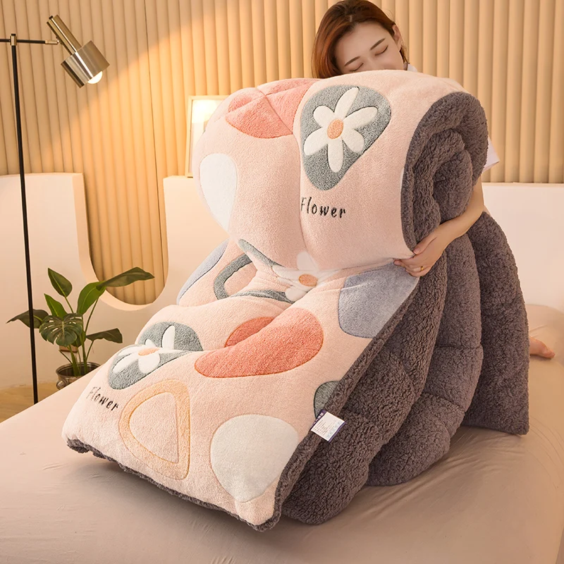 

Balotelli Style Double Side Polyester Cashmere Comforter Colorful Winter Sherpa Quilt Thickened Warm Blanket