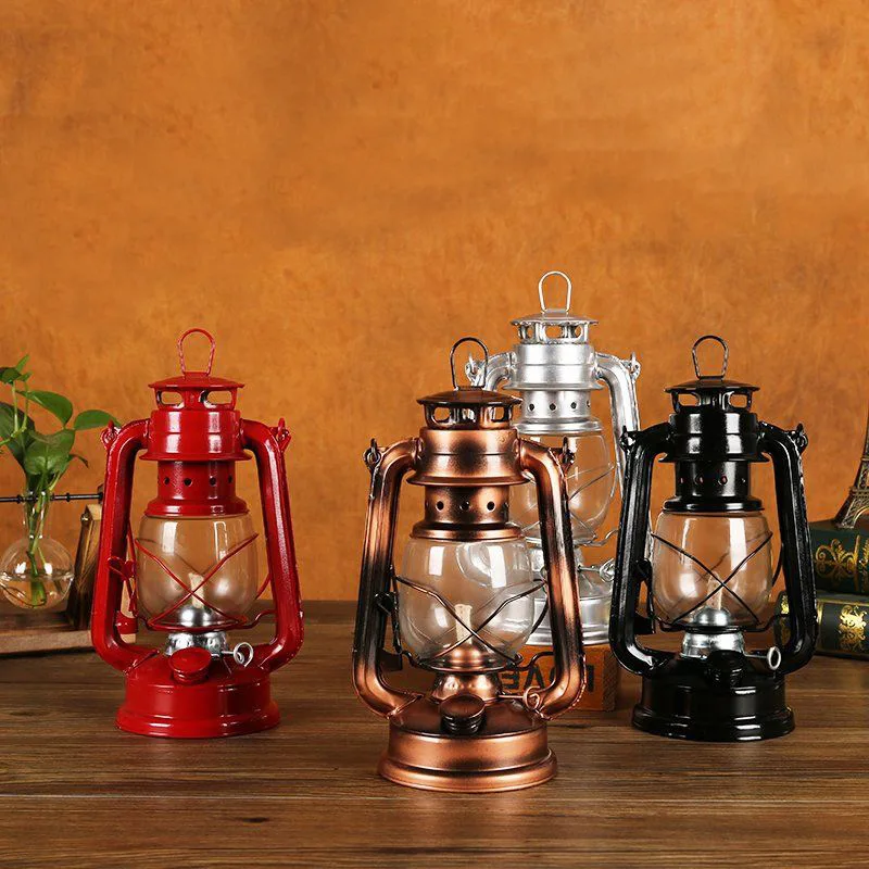 

Retro Nostalgic Kerosene Lamp Horse Lamp Old-fashioned Home Living Room Decorations Small Ornaments Creative Crafts Photo Props