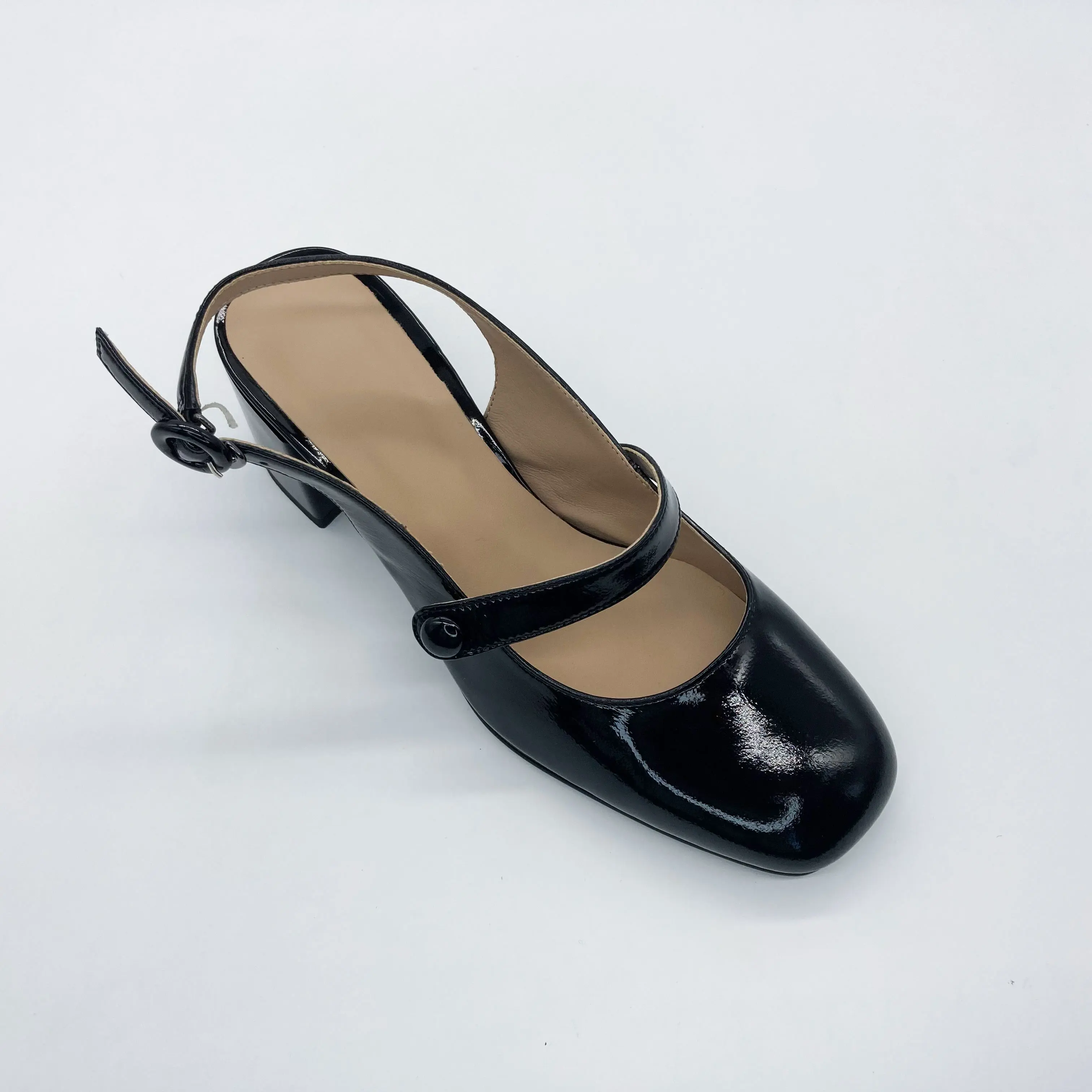 

Женские однотонные туфли на весну и лето, кожаные новые женские классические туфли с ремешком на пятке, 2022