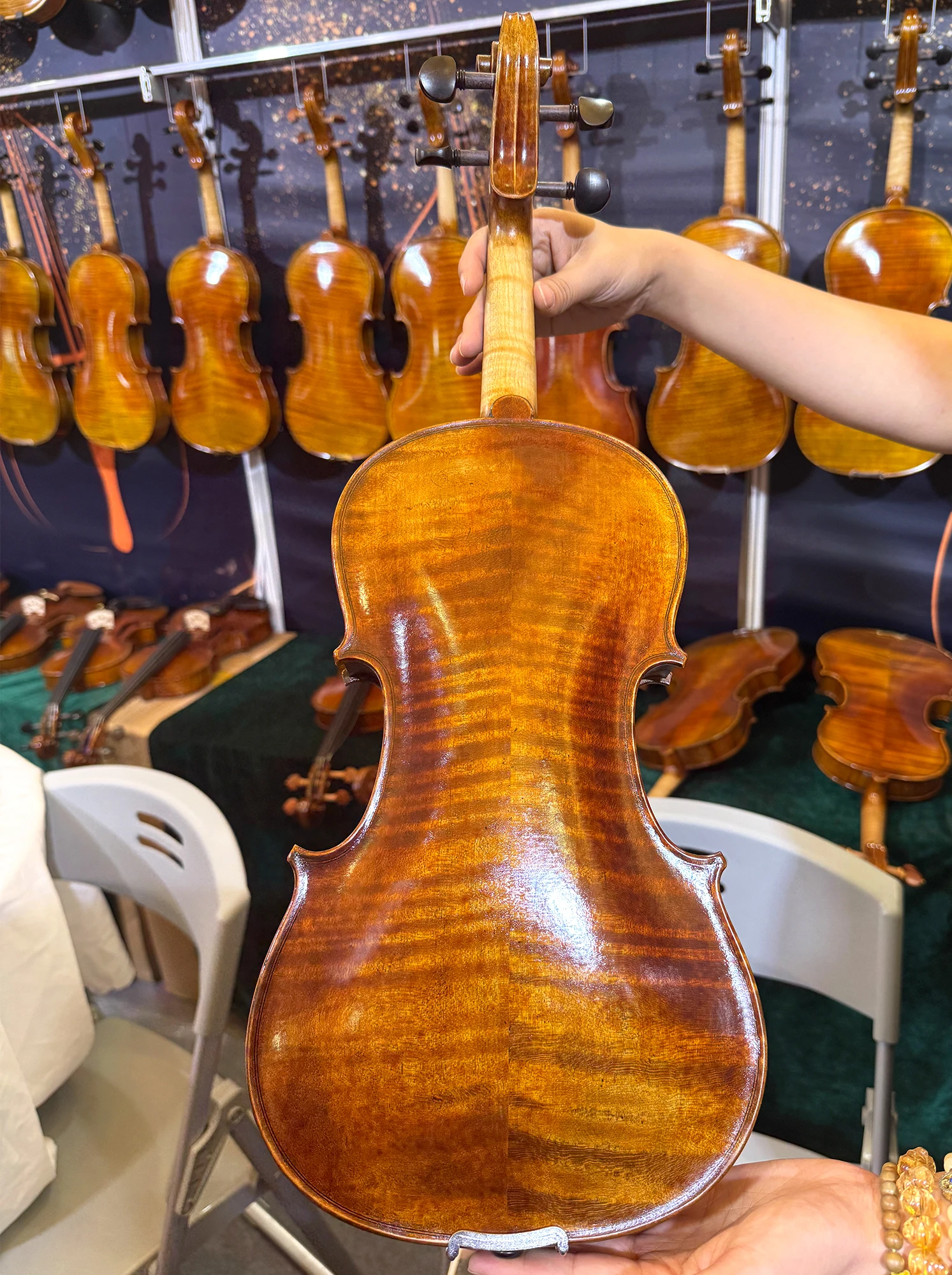Фото Скрипка ручной работы Amati 4/4, премиум-класса, из массива дерева, с масляным лаком, профессиональная, для студентов и исполнителей №2
