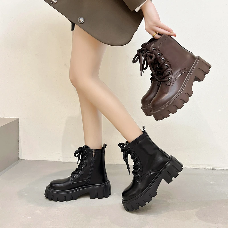 

Shoes Boots Women New 2022 Lace Up Luxury Designer Clogs Platform Round Toe Rubber Rock Fashion Ladies Autumn Lolita Summer High