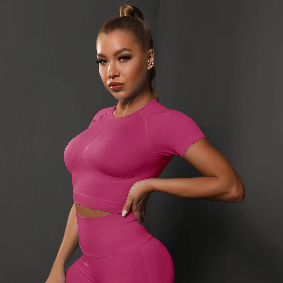 Workout Sport Top Women Sexy Short Sleeve Yoga Crop Tops Gym Fitness Shirts Quick Dry Running Training t-Shirts Solid Sport Wear