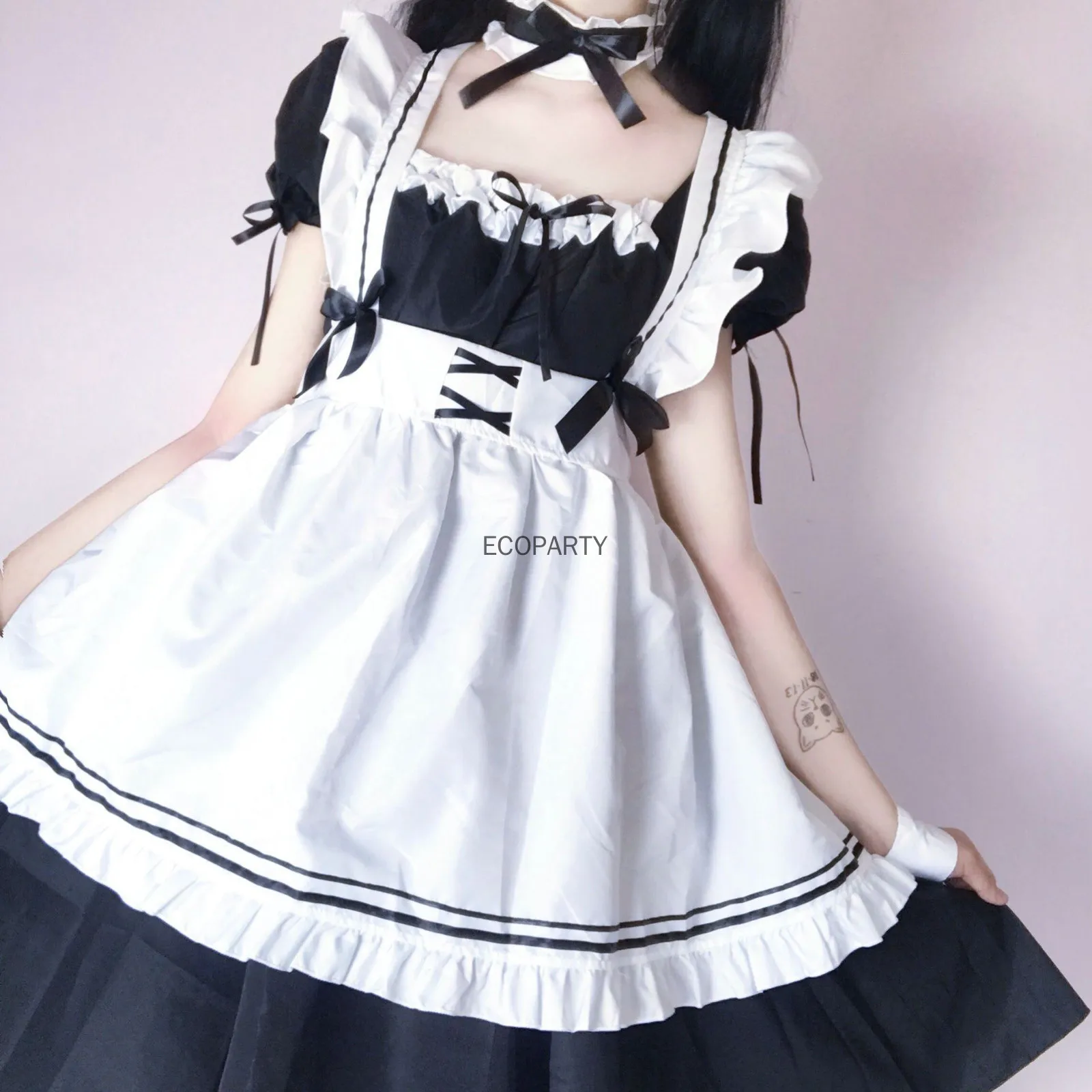 

45 drop shipBlack Cute Lolita Maid Costumes Girls Women Lovely Maid Cosplay Costume Animation Show Japanese Outfit Dress Clothes