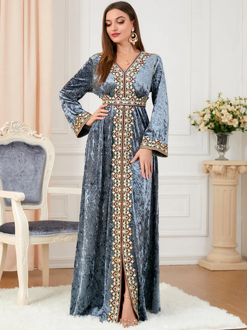 Muslim Abaya Dress Dubai Floral Embroidery Belted Turkey Moroccan Caftan Luxury Velvet Robe Women's Dresses Free Shipping