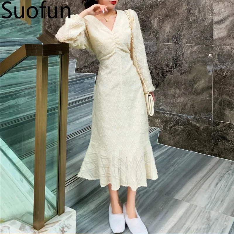 

Женское платье с V-образным вырезом, длинным рукавом и V-образным вырезом