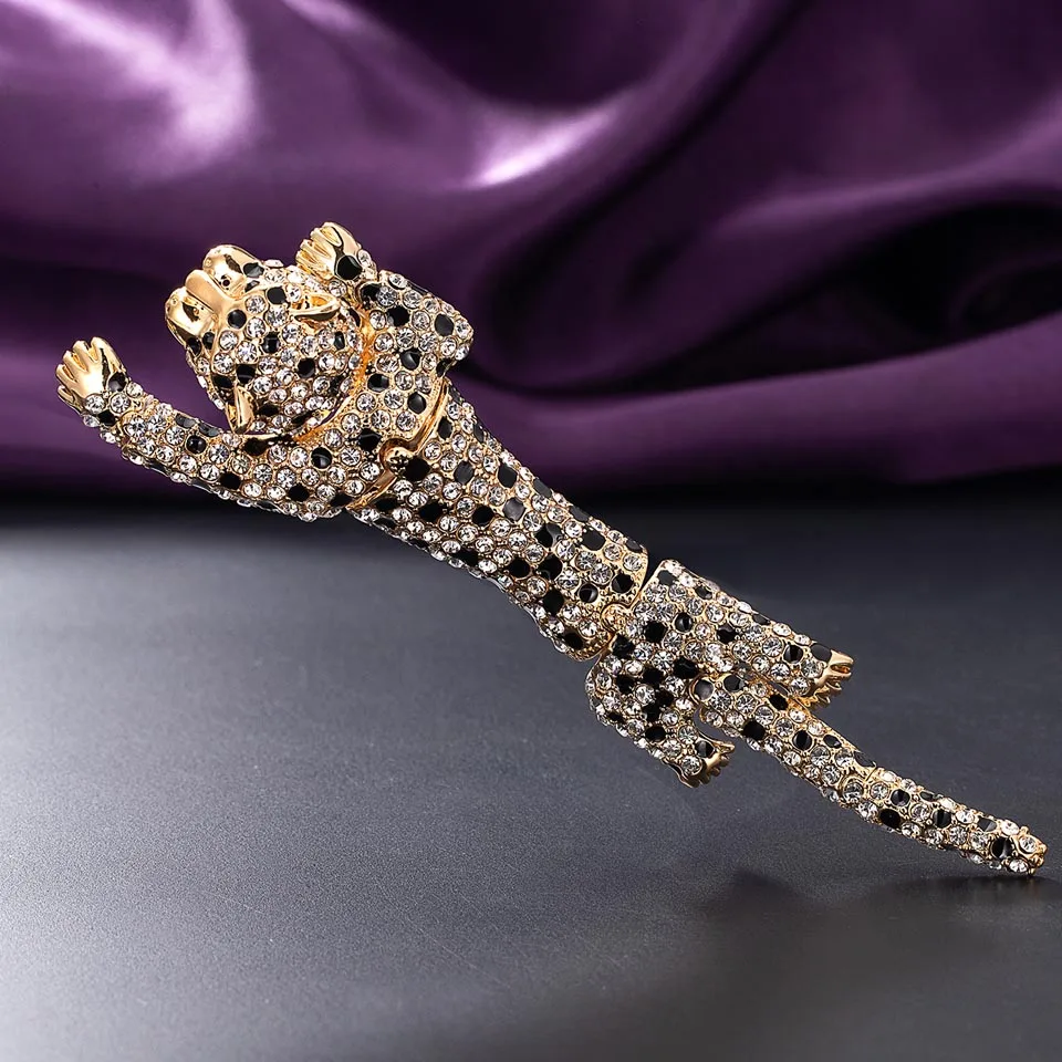 

Zlxgirl fashion man's leopard animal brooches jewelry full rhinestone crystal Enamel men scarf pins free shipping vintage broch