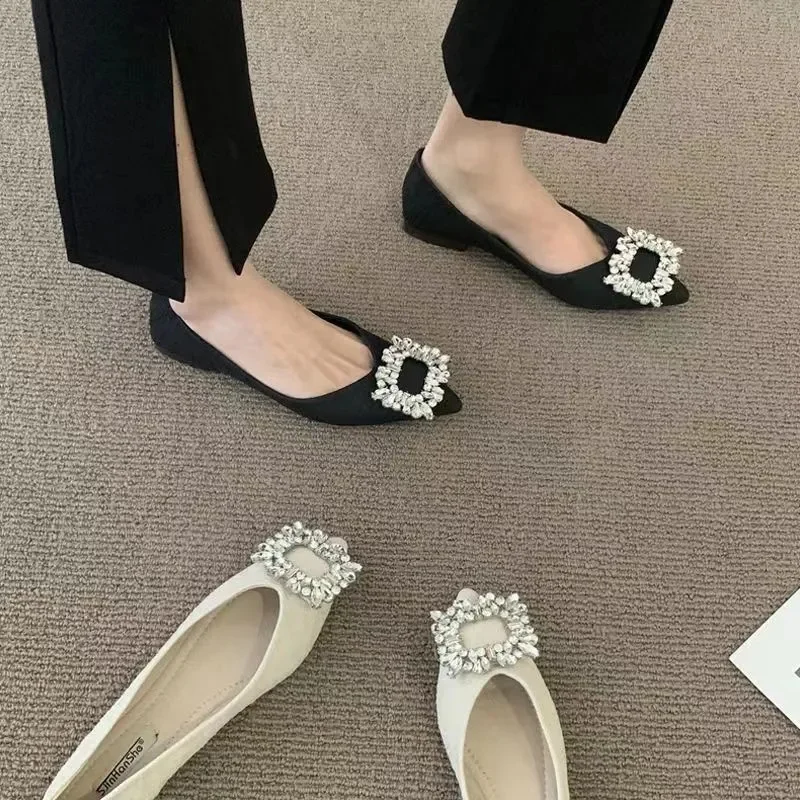 

Женские туфли на плоской подошве, туфли с острым носком, цвет черный, лето 2023