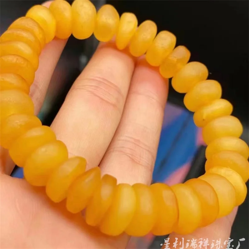 

Браслет из натурального янтарного пчелиного воска