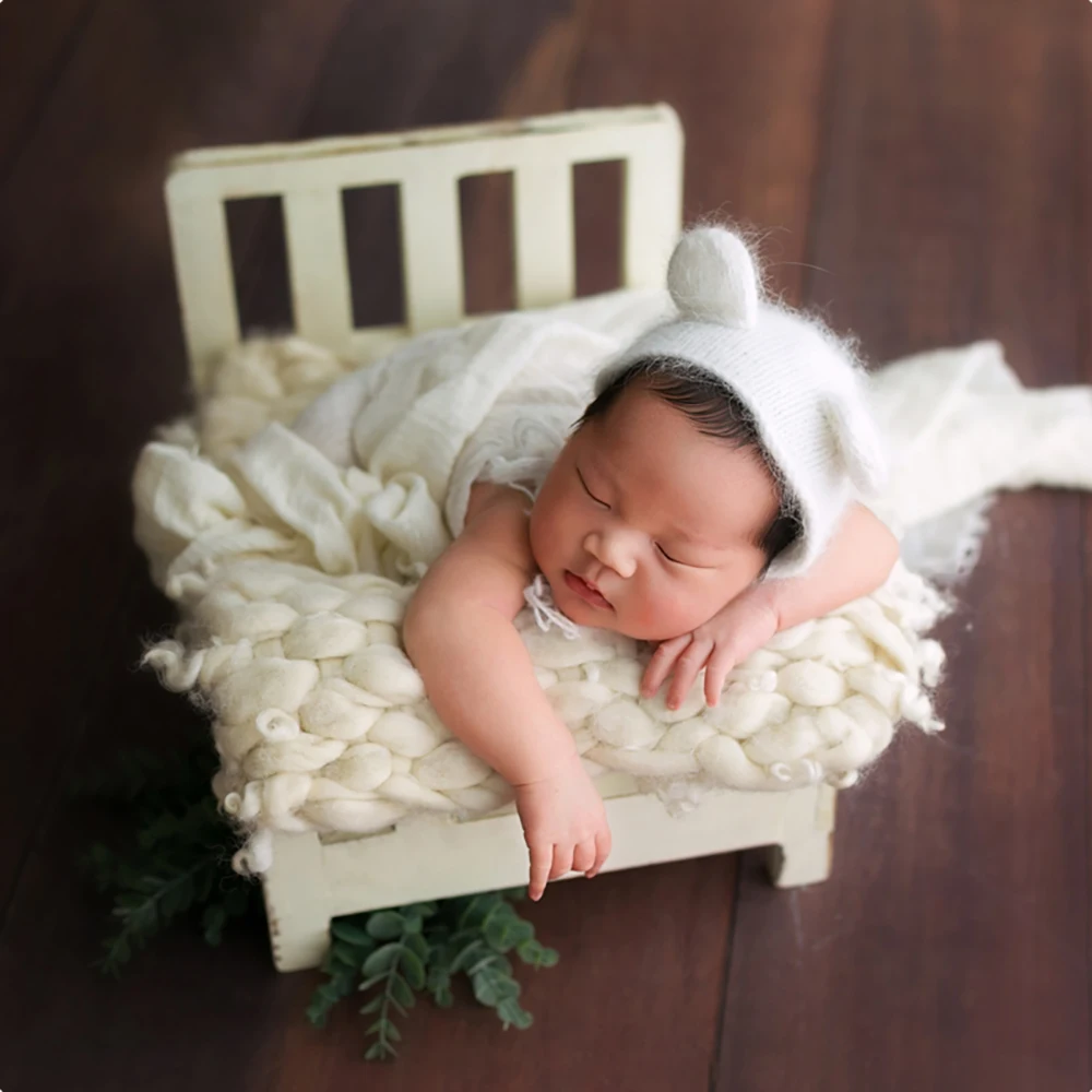 Newborn Photography Vintage Wooden Bed Baby Photoshoot Props Furniture For Studios Photo Shooting Infant Crib Studio Accessories