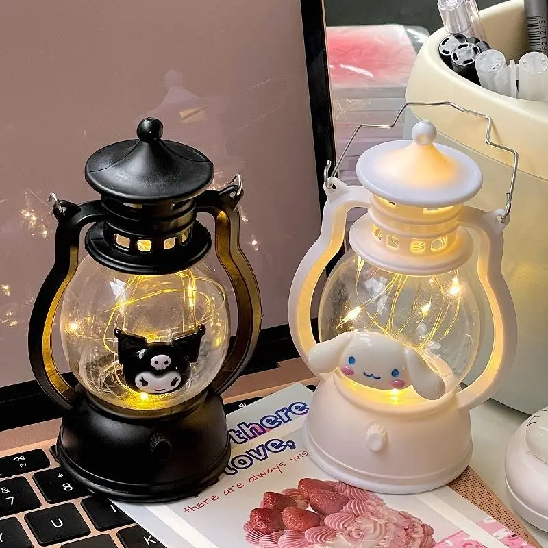 

Anime Sanrio Cinnamoroll Kuromi Hello Kitty Cartoon Night Light Toy Desktop Ornaments Lamp Decoration Birthday Gifts Kids