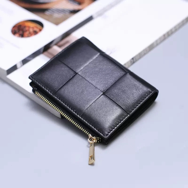 

Genuine Sheep Skin Wallet Women Classical Woven Cards Holder Coins Bag in Hands Zipper 2023