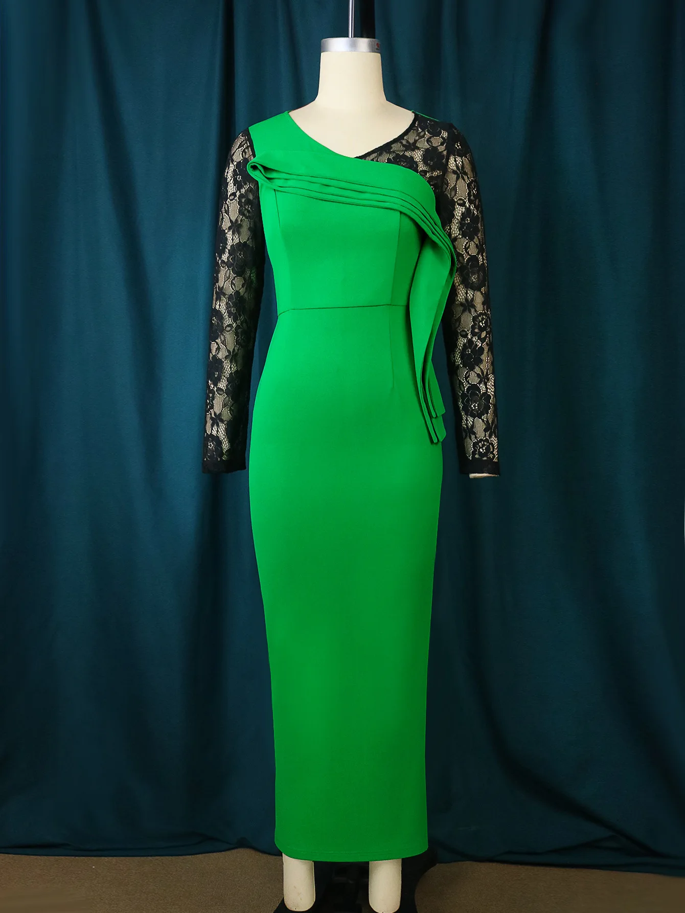 Рисунок 2 - Женское длинное вечернее платье