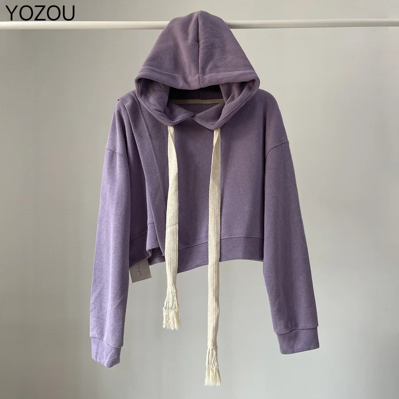 

YOZOU дизайнерская Асимметричная хлопковая фиолетовая розовая бежевая укороченная Толстовка Оверсайз с капюшоном Y2k Толстовка женский укороченный Топ пуловеры Kpop