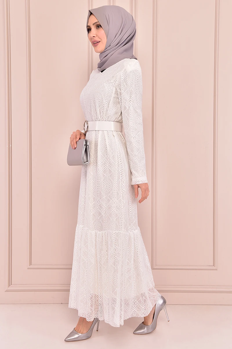 Кружевное платье белого цвета с поясом, ev14847