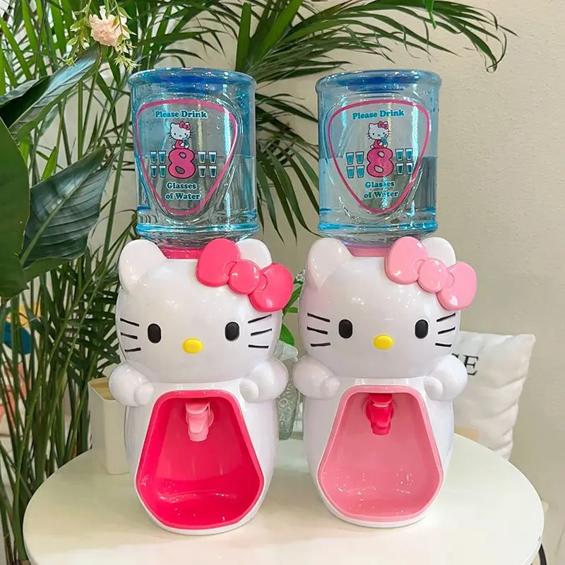 Фото Милый мини-диспенсер для воды Sanrio My Melody, настольный, подарок на день рождения для дома, общежития, офиса, милые аниме-игрушки для праздников №5