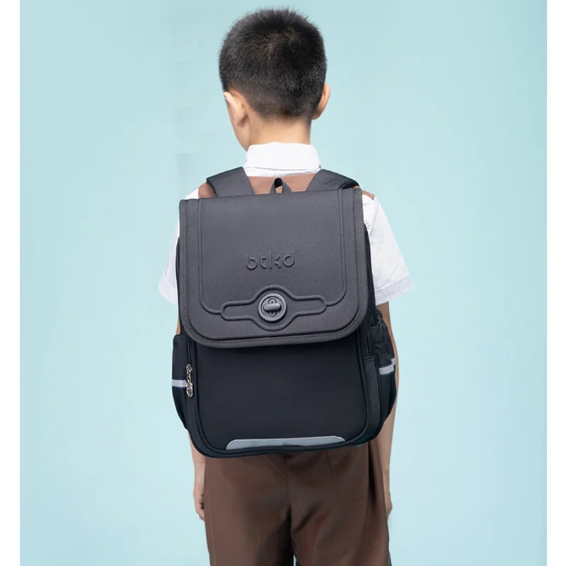 British Style Children Solid Simple Cool Backpacks 2022 New Primary Girl Boy Students Breathable Large Capacity Schoolbags Hot