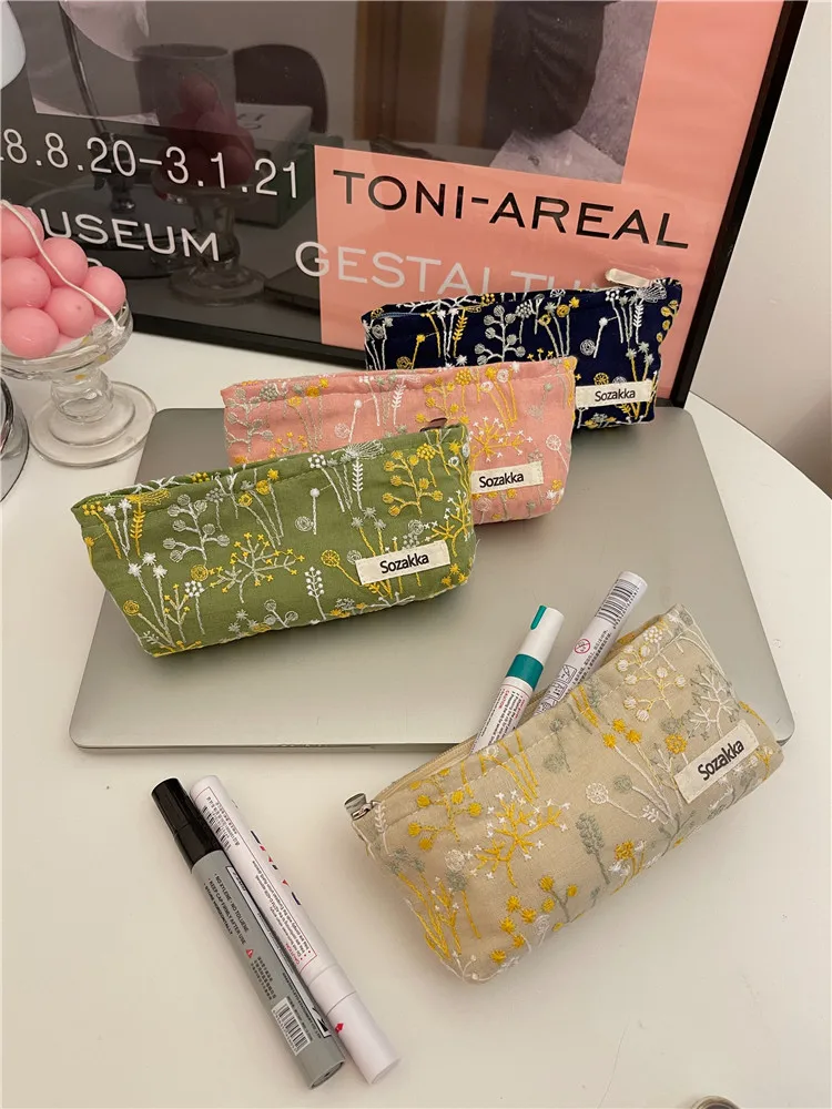 

Floral Cosmetic Bag Small Beauty Case Japan Style Make Up Organizer Bags Women Travle Toiletry Bag Student Cute Pencil Case