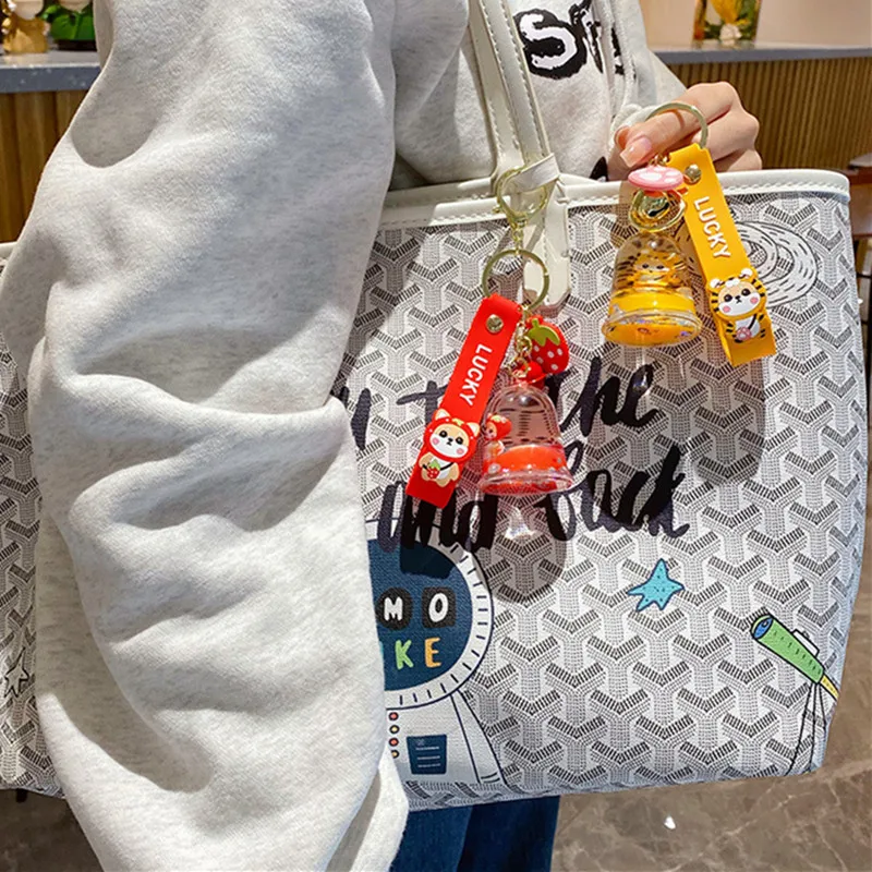 Брелок для ключей мужчин и женщин плавающая подвеска в виде жидкого желе С