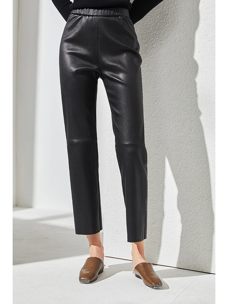 Рисунок 2 - Женские брюки из натуральной кожи Tajiyane