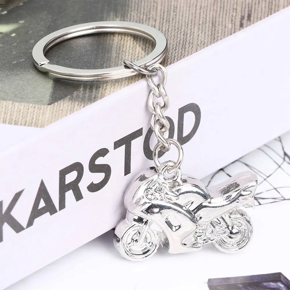 

Особые подарки, подарок для любителей мини мотоцикла, серебристый цвет, 3d-дизайн мотоцикла, крутой автомобильный брелок, брелок в форме двигателя, брелки