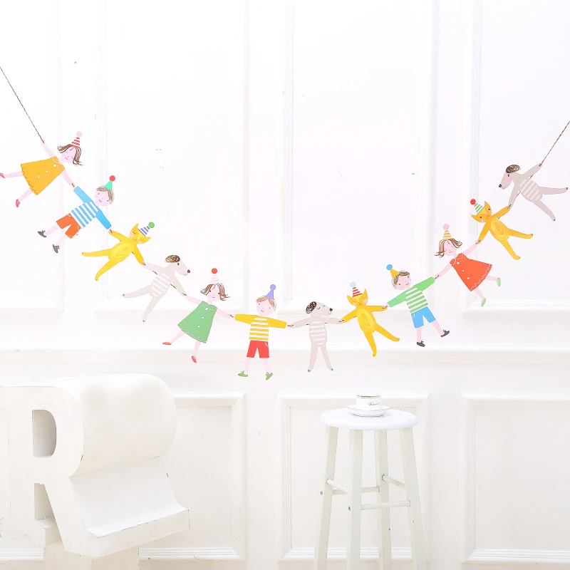 

Hand in Hand Paper Banners Cartoon Boy Girl Cat Dog Bunting Garland Hapy Birthday Party Decorations Kids Baby Shower Supplies