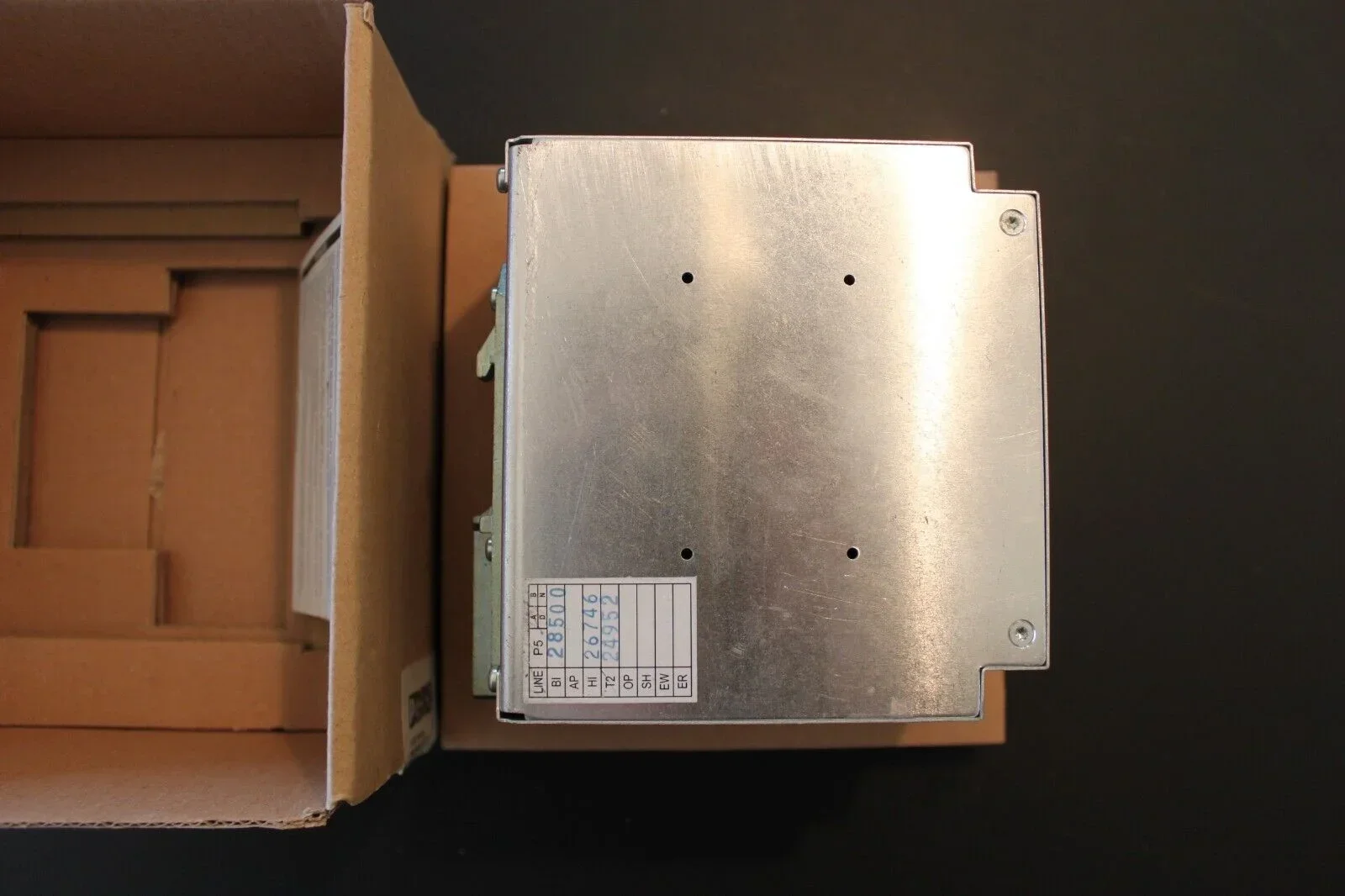 Оригинальный новый контакт на складе 2938604 QUINT-PS-100-240AC/24DC/10