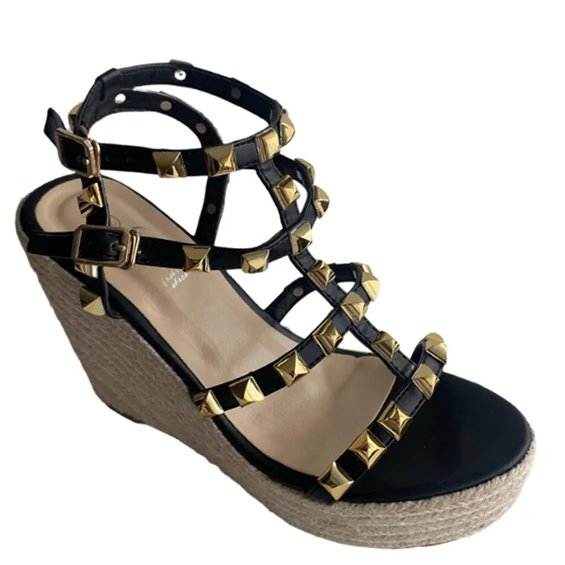 Женские универсальные сандалии на высоком каблуке Poe с заклепками женские