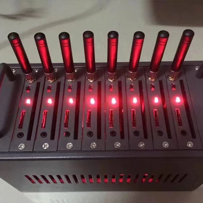 Рисунок 4 - 8-портовый gsm модем с несколькими sim-картами