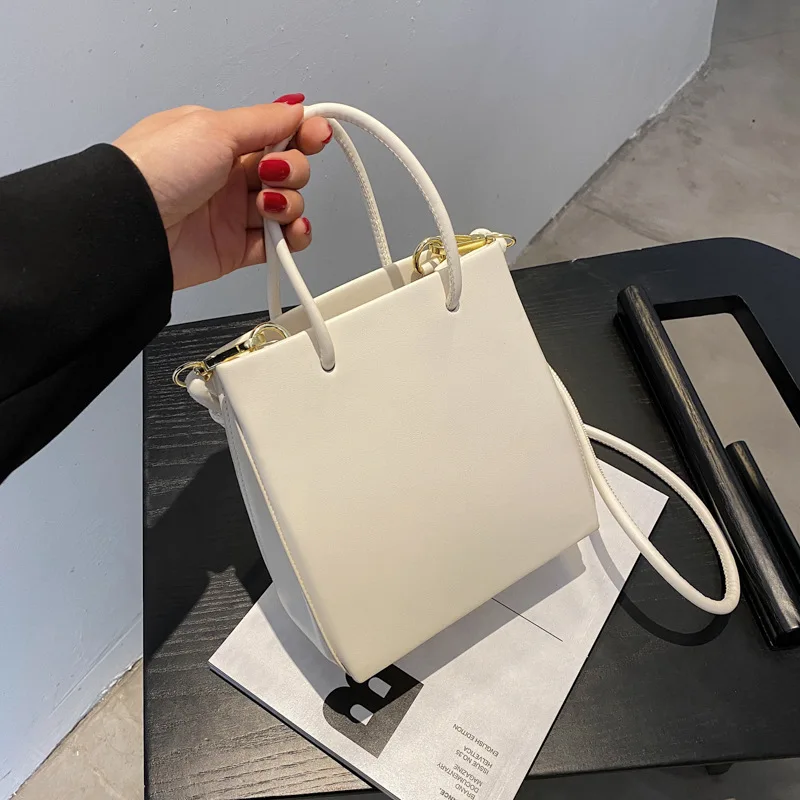 

Женская сумка на плечо, винтажные женские сумки, простые корейские однотонные дамские курьерские Сумки через плечо из искусственной кожи, с...