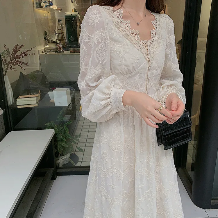 

Long White Dress Women Lace Party Puff Sleeve Dresses Summer Elegent Sexy Beach Dresses French Korean High Waist Goddess Dress