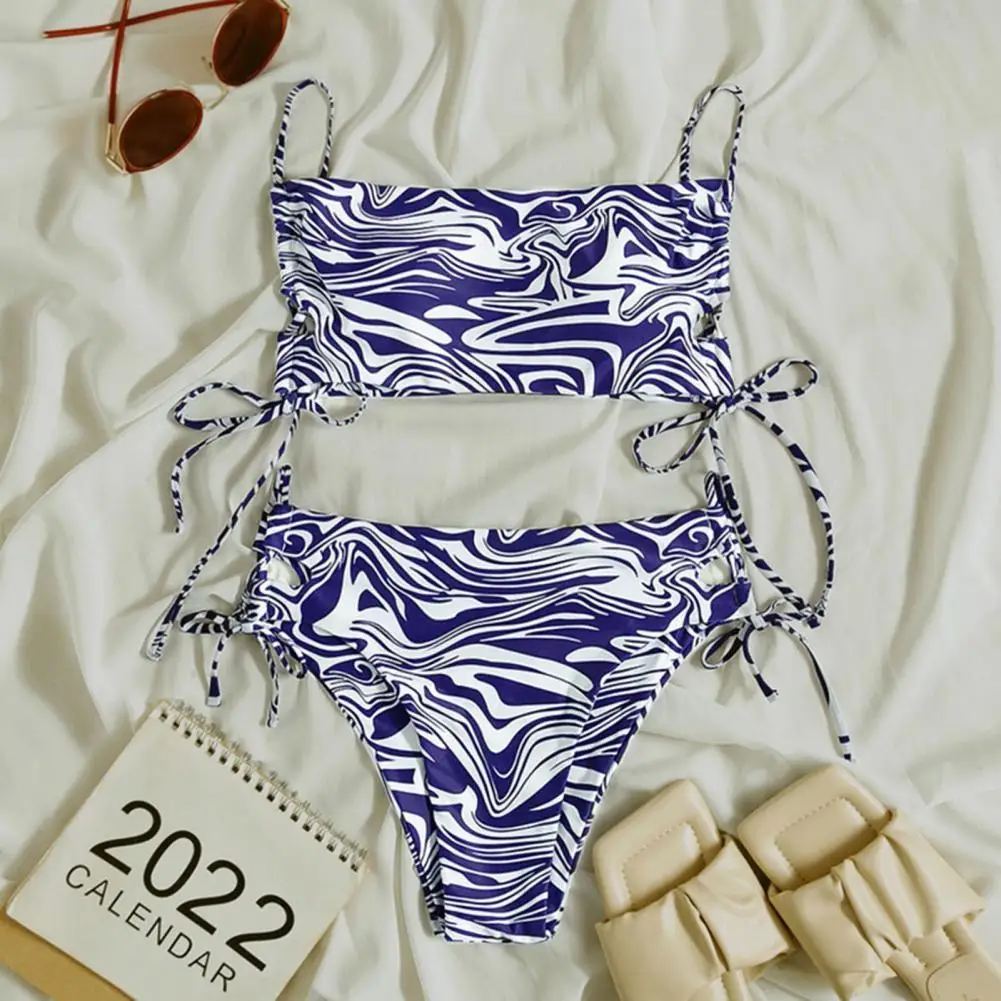 

Popular Wire Free Two-pieces Swimwear Set Sexy Abstract Striped Printing Bikini Set for Vacation Summer Bikini