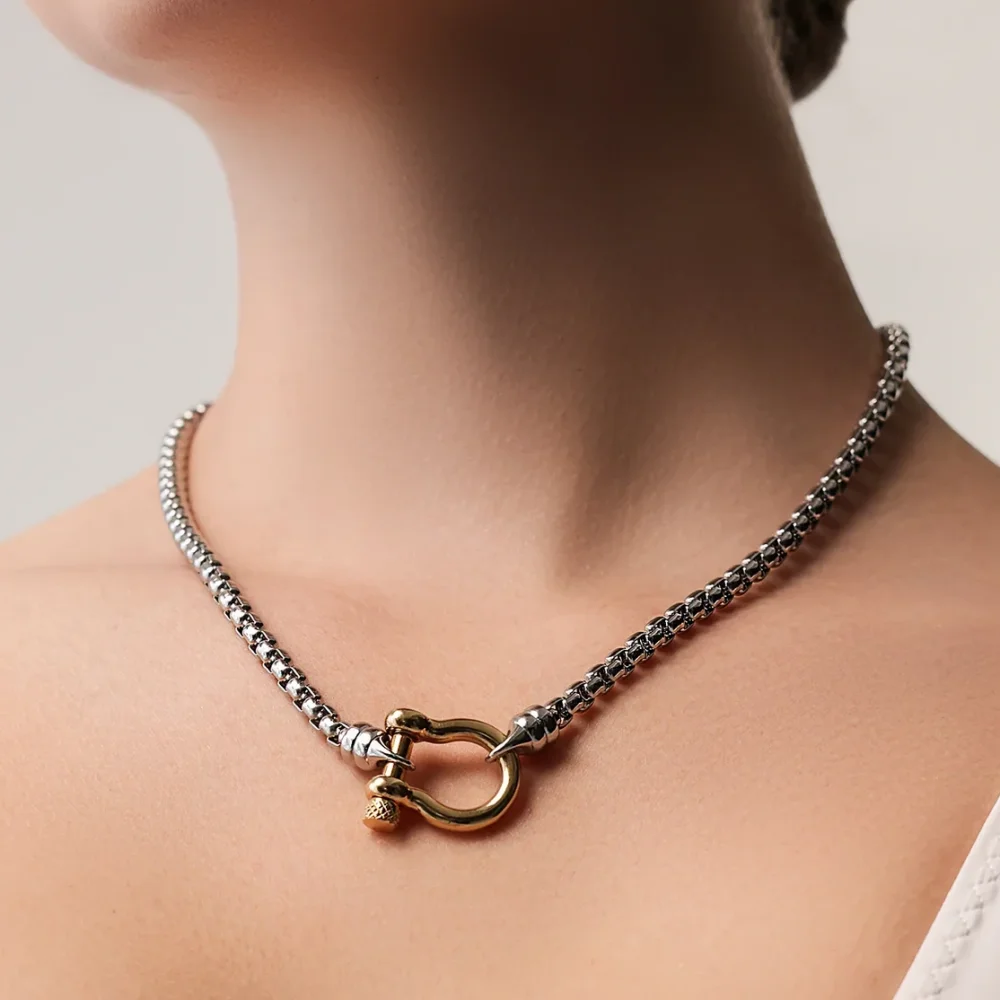 Двухцветное ожерелье-карабин из нержавеющей стали