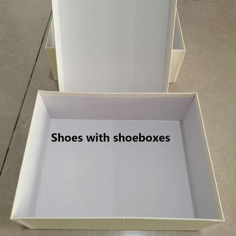 

Обувь с коробками для обуви