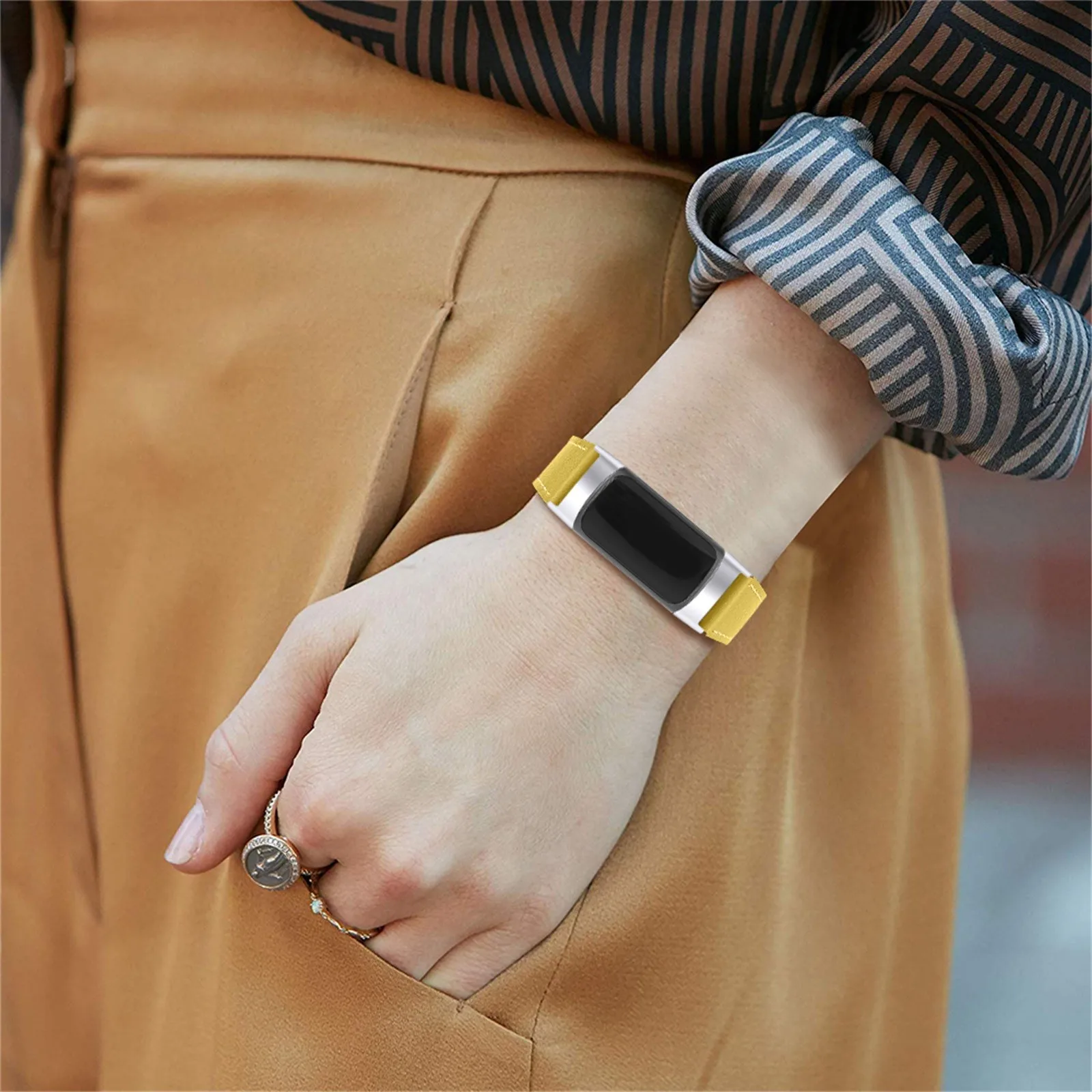 

Suitable For F-itbit Charge 5 Strap Leather Replacement Strap Compatible With Charge 5 Wristband Accessories for Watch