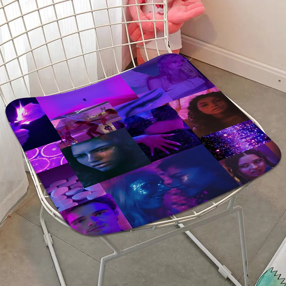 Euphoria TV Show Круглая и квадратная хлопковая полиэстеровая подушка