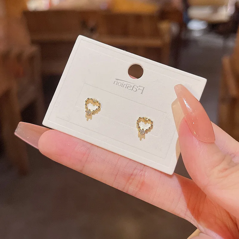 

S925 Silver Needle South Simple Love Earrings Versatile Temperament Tidal Zircon Earrings Office Earrings European
