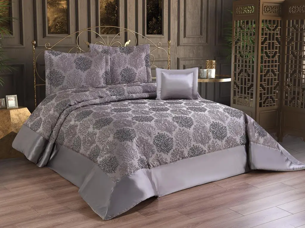 

Florence Double Bed Cover