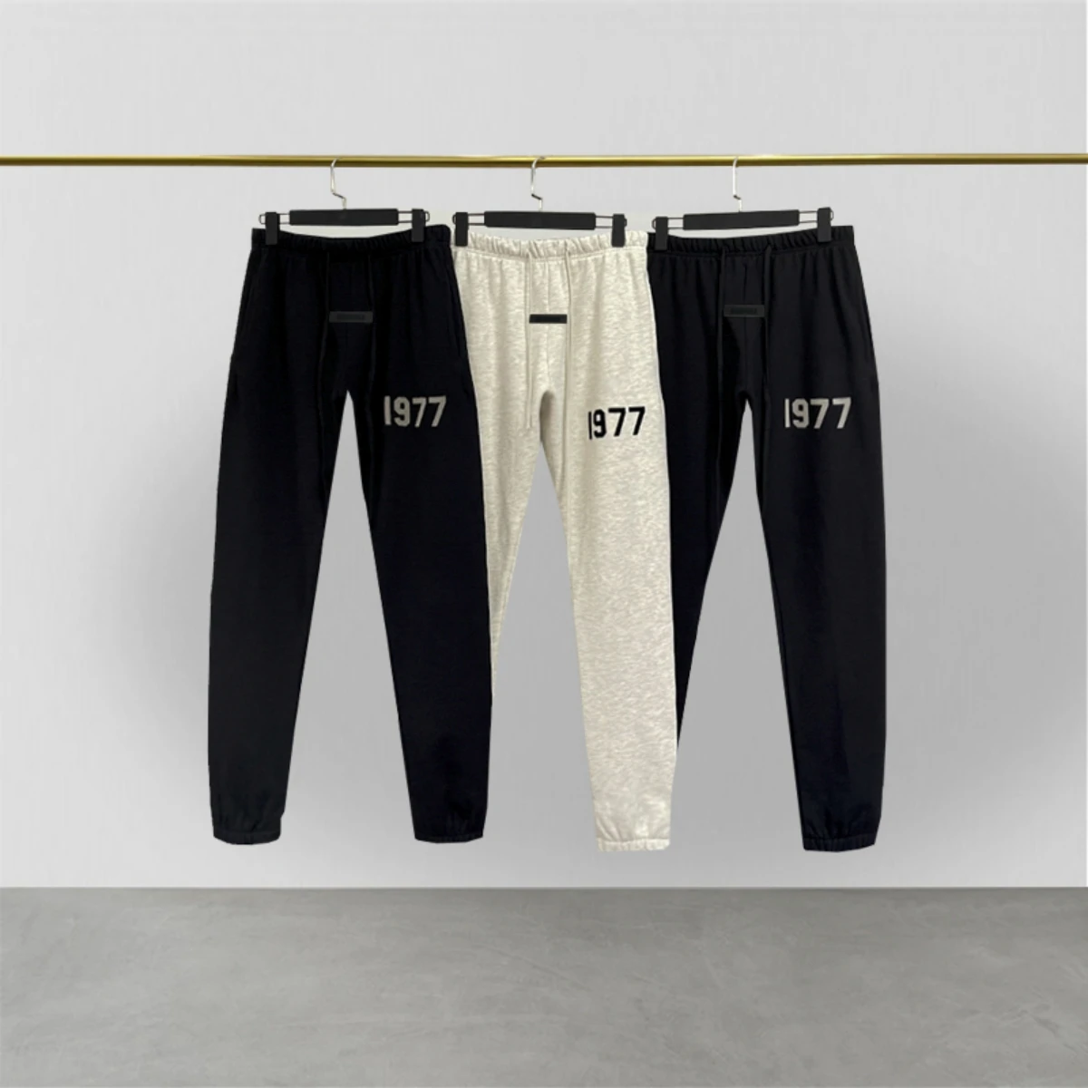 

Essentials Sweatpants Season 7 New 1977 Flocking Print High Quality Fashion Brand High Street Hip-hop Loose Unisex Jogging Pants