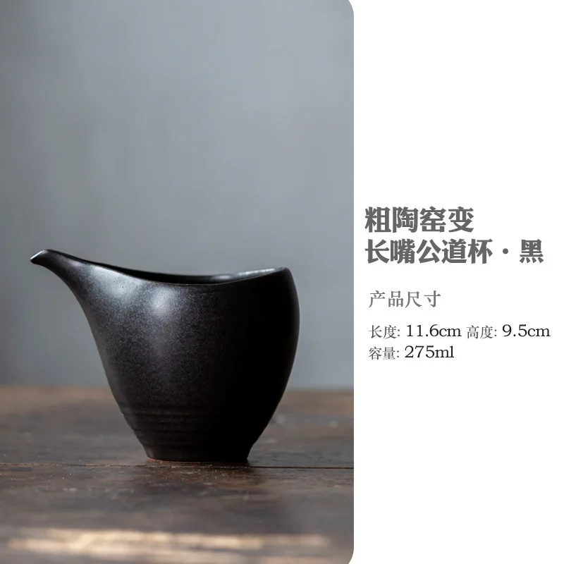 

Керамический кувшин для чая ручной работы