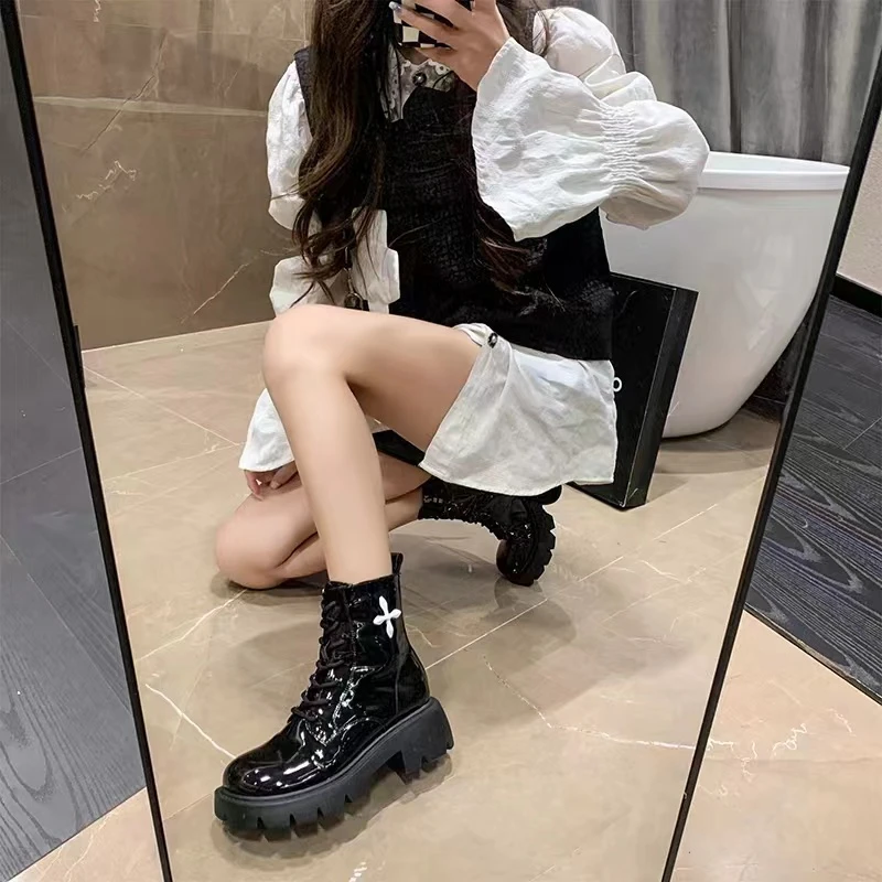 

Женские укороченные ботинки на внутренней подкладке, новинка осень-зима 2022, универсальные маленькие укороченные ботинки на толстой подошв...