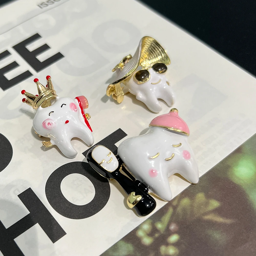 1 упаковка брошь в форме зуба