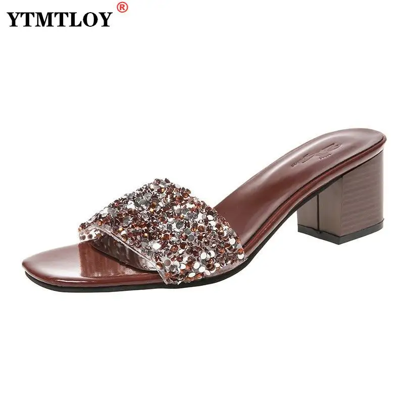 

Шлепанцы женские на квадратном каблуке, сланцы с квадратным носком, роскошные сандалии из мягкого полиуретана, со стразами, Повседневная ле...