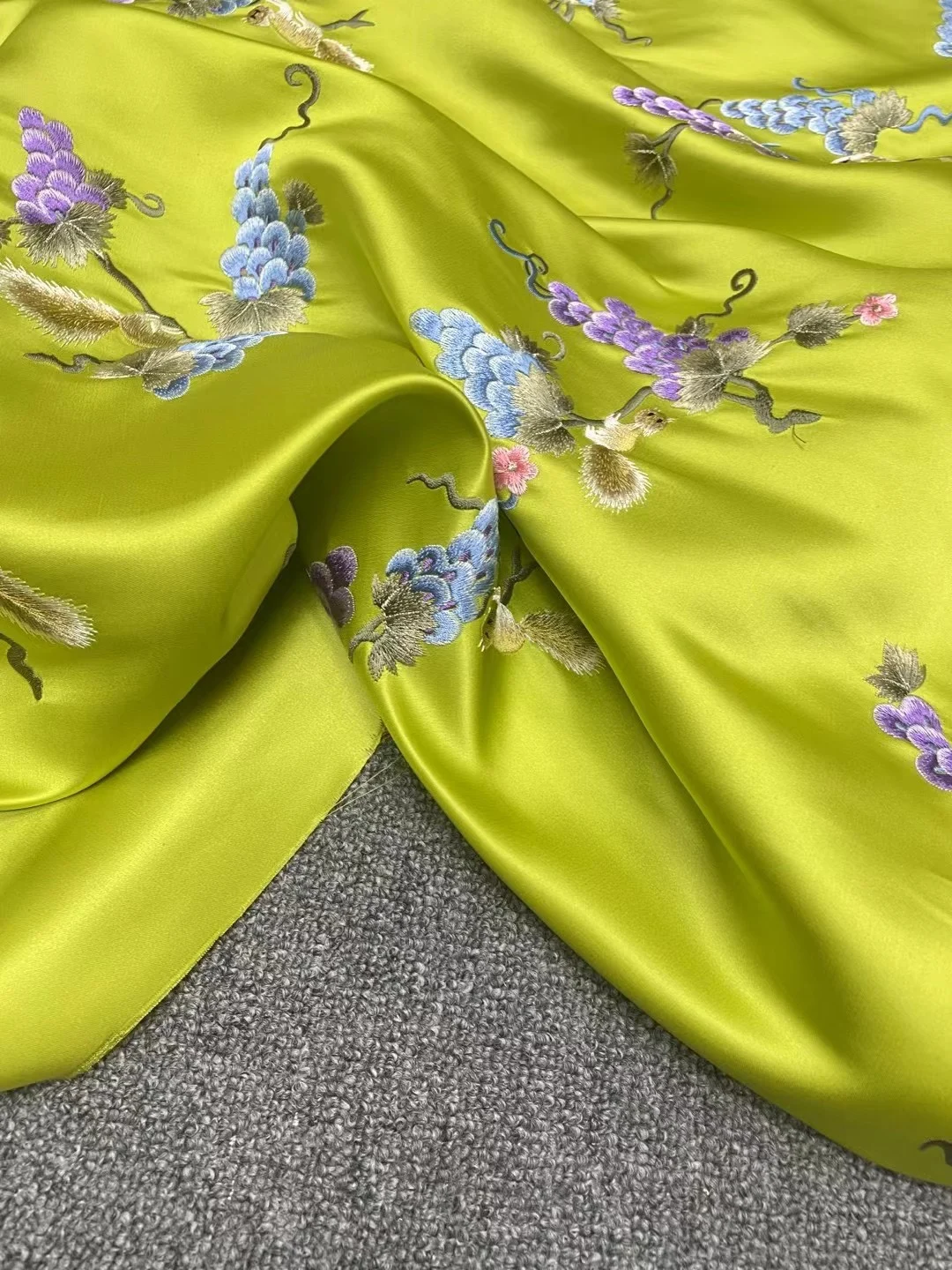 Жилет в стиле Guo тяжелая промышленность вышивка шелковая атласная ткань 35momme