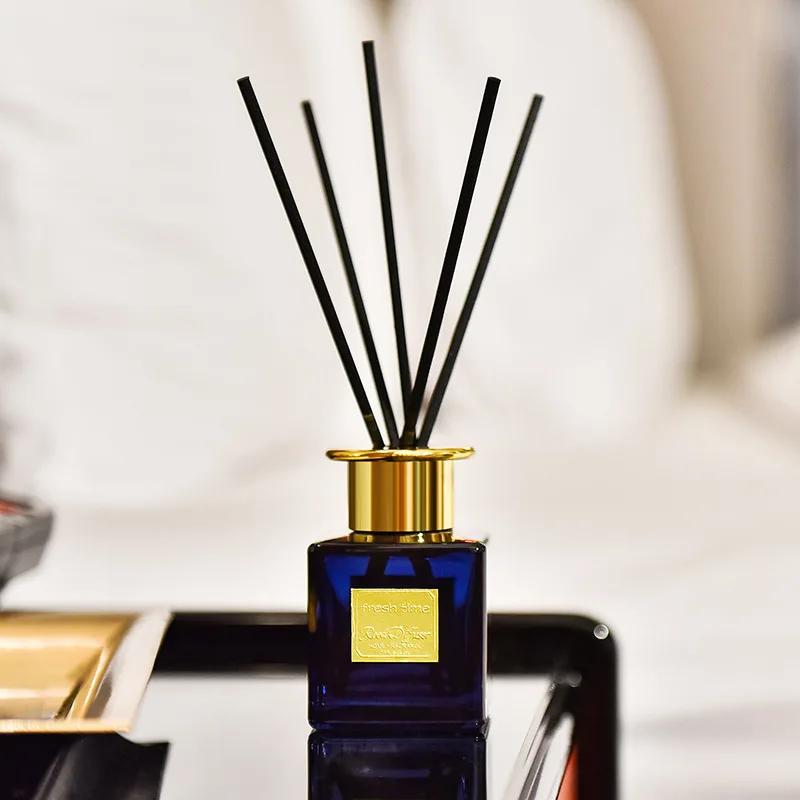 

100ML Blue Square Bottle No Fire Aromatherapy,Home Decor Reed Diffuser with Fiber Sticks Wild Bluebell/Shangri-La Scent for Gift