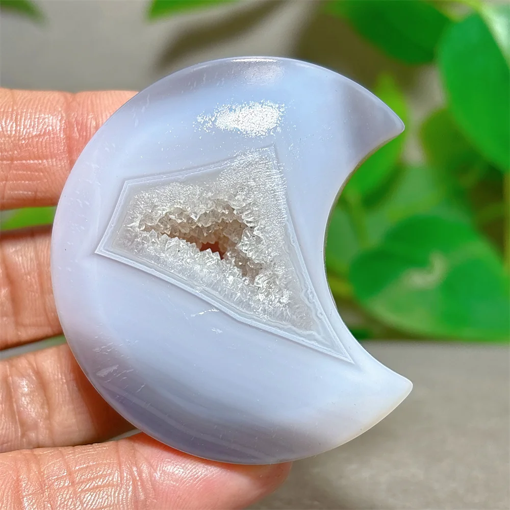 Натуральный камень агат для дома