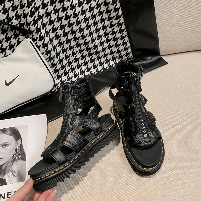 Summer new leather men's and women's Roman sandals men's retro beach leather sandals, fashion handmade leather shoes