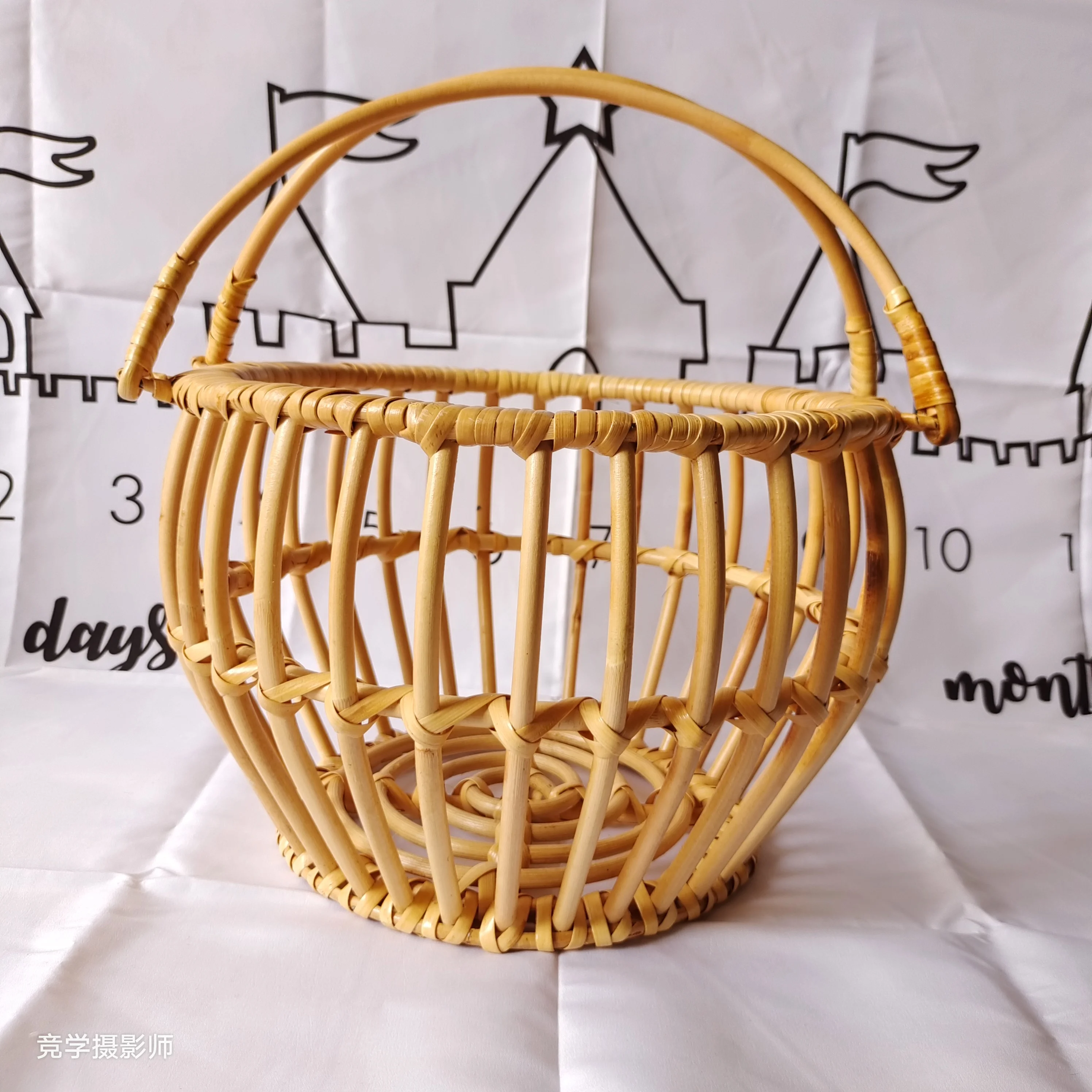 Рисунок 5 - Реквизит для фотосъемки новорожденных