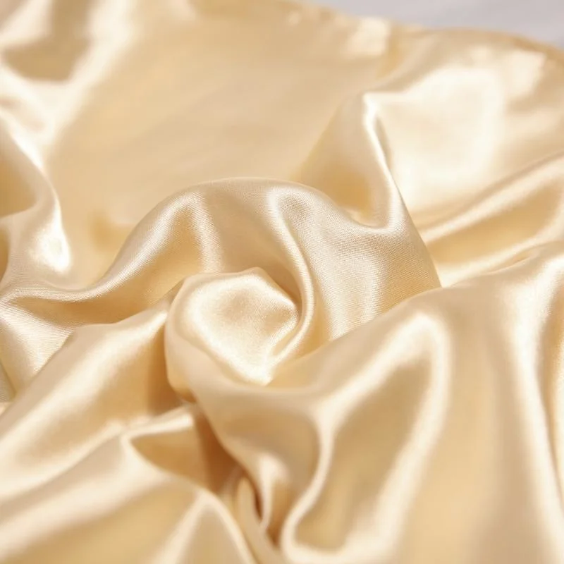 Длинный атласный чехол для подушки 120/150 см однотонный летняя прохладная