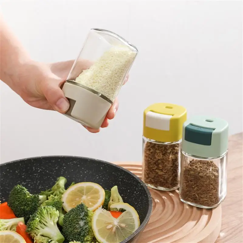 

Plastic Push-type Salt Shaker 5g Spices Jars Pepper Dispenser Sugar Bottle Seasoning Container Organizer BBQ Tool Kitchen Gadget