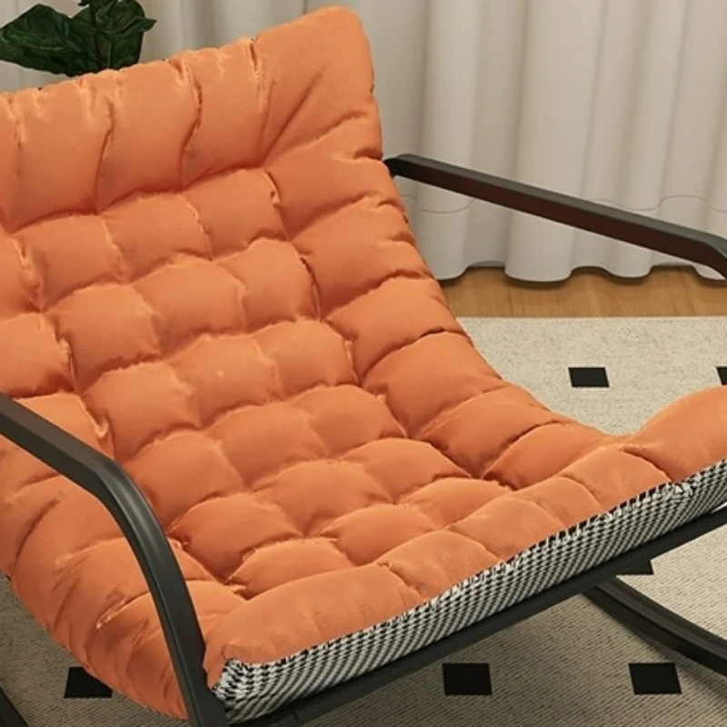 Рисунок 4 - Эргономичный шезлонг для гостиной